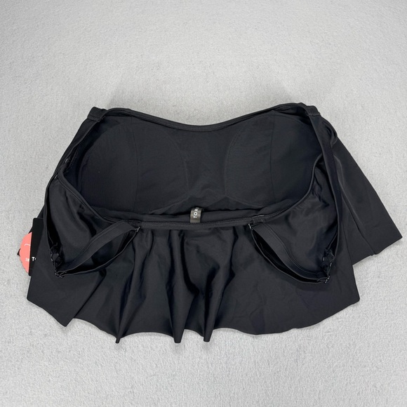 Torrid Flirt Swim Collection Black Flounce Bikini Bathing Suit Top 14/16 - Picture 9 of 9